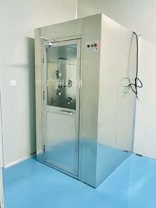 微生物洁净室风淋室安装现场 微生物洁净室风淋室安装现场