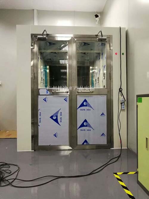 风淋室产品现场安装图 风淋室产品现场安装图